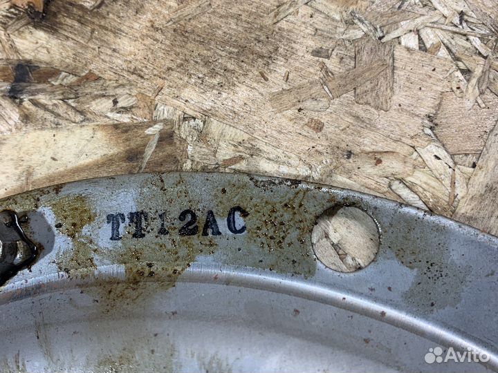 Honda civic 4D гибрид маховик