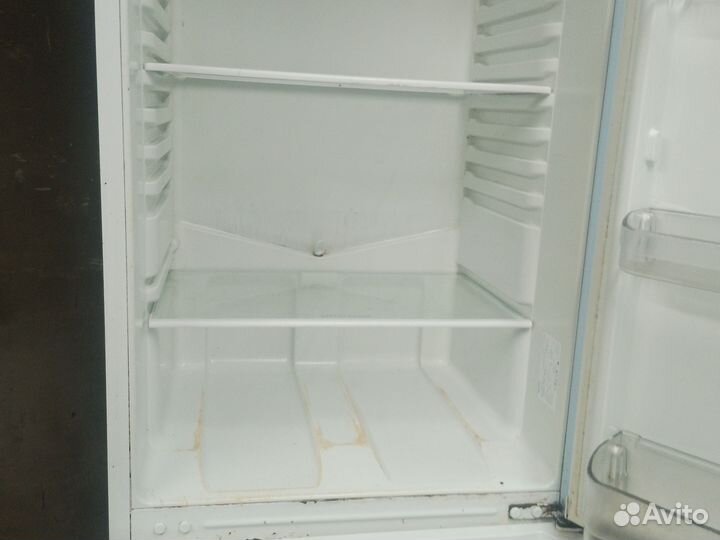 Холодильник hotpoint ariston бу