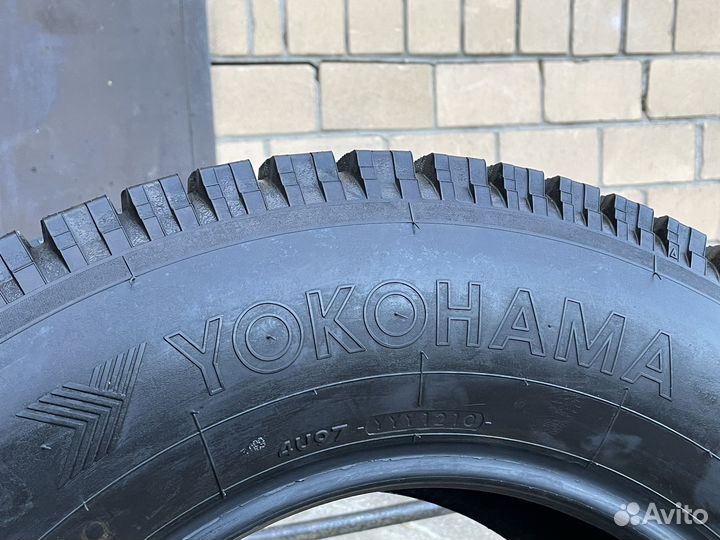 Yokohama Ice Guard F700Z 275/65 R17 115Q