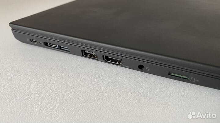 Ноутбук Lenovo ThinkPad P14s GEN1