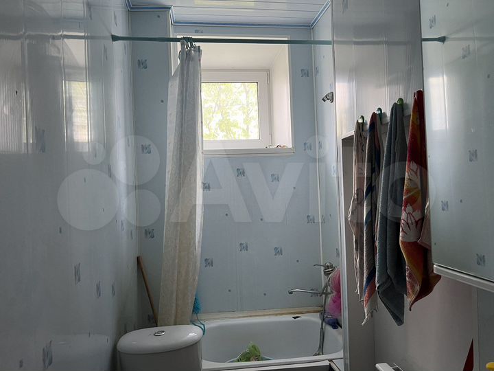 2-к. квартира, 58 м², 1/2 эт.
