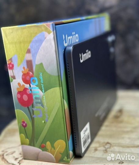 Планшет umiio p25