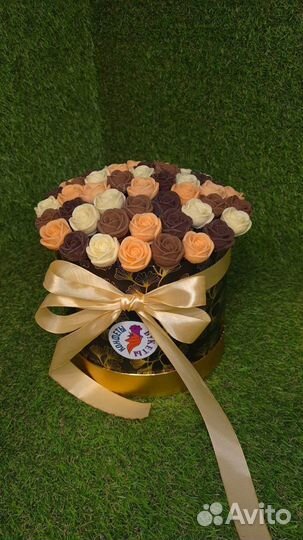 Шоколадные Розы - 51 шт в Шляпной Коробке