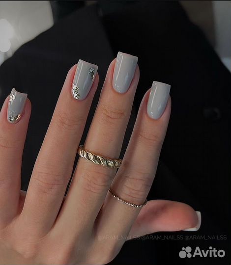 Маникюр, наращивание ногтей