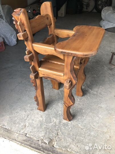 Стульчик для кормления дубовый