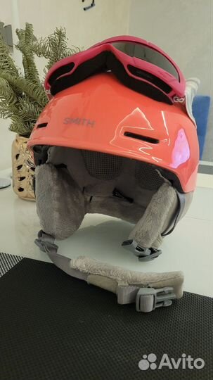 Шлем горнолыжный детский Smith очки Carrera