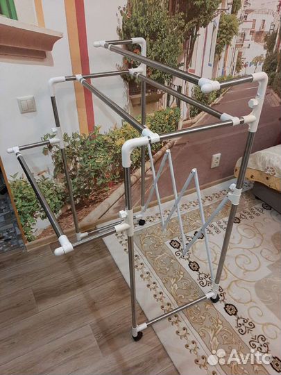 Мобильный гардероб