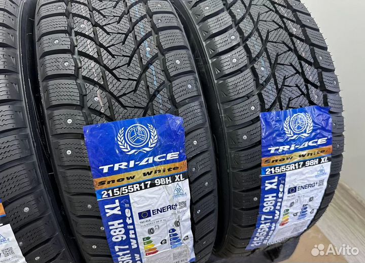 Tri Ace Snow White II 215/55 R17 21H