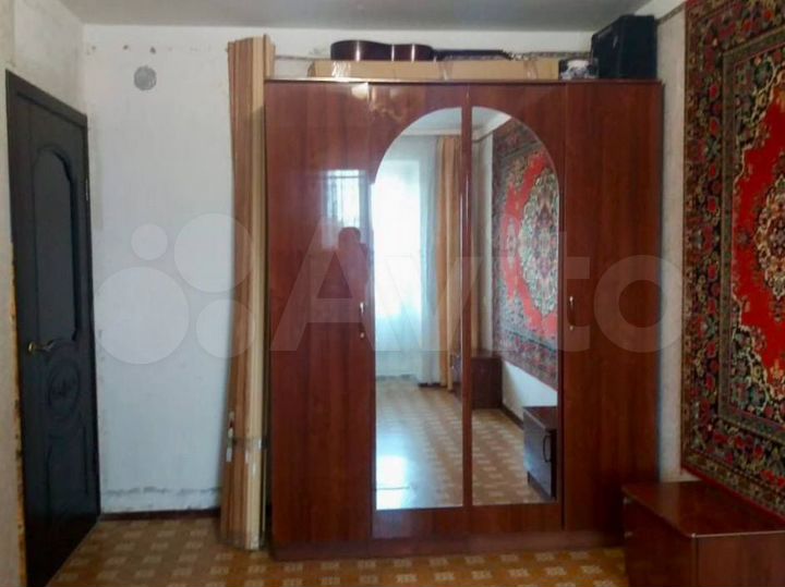 3-к. квартира, 80 м², 3/10 эт.