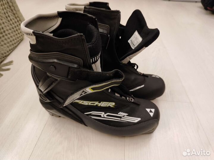 Лыжные ботинки fischer 42 размер