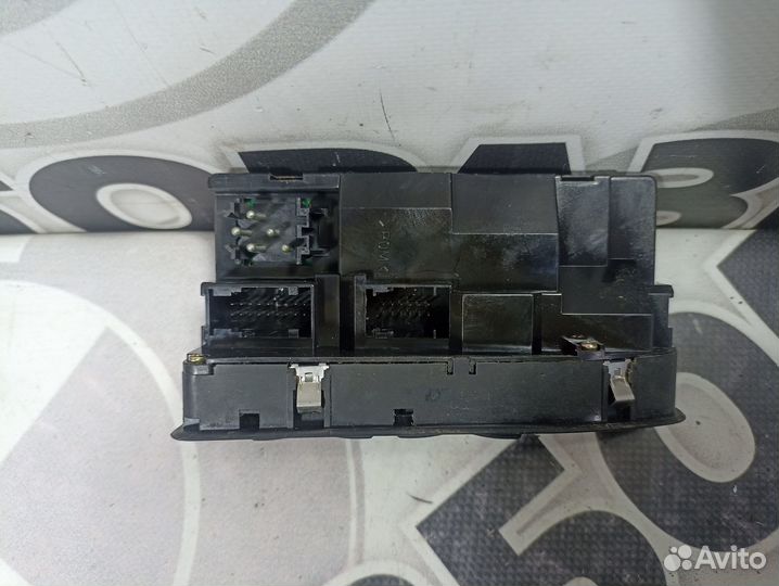 Блок управления стеклоподъемниками BMW E39