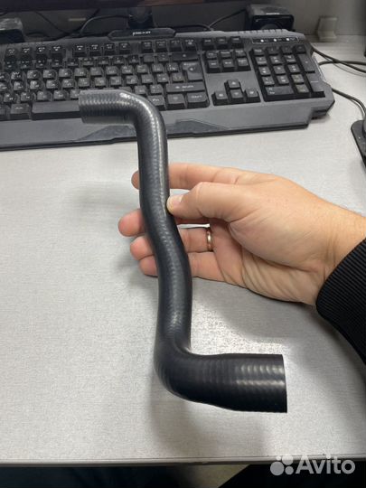 Патрубок охлаждения от флянца к помпе audi vw