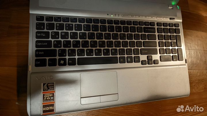 Ноутбук Sony vaio i3