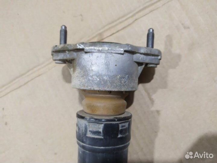 Амортизатор задний Mercedes Glk Х204 OM651DE22LA