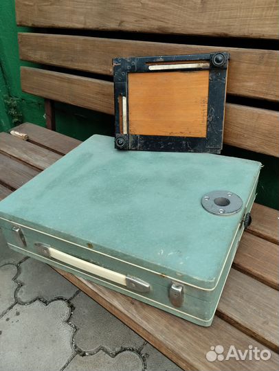 Фотоувеличитель портативный СССР упа 5М