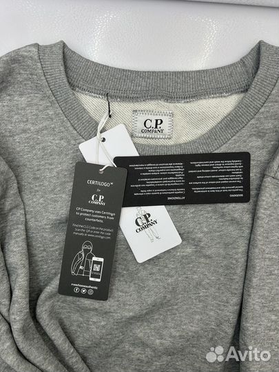 Свитшот серый cp company