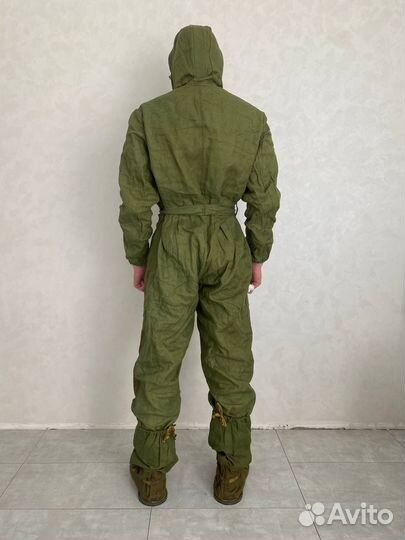 Костюм радиоэкоанирующий от свч сигналов