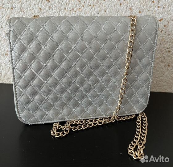 Сумочка дамская