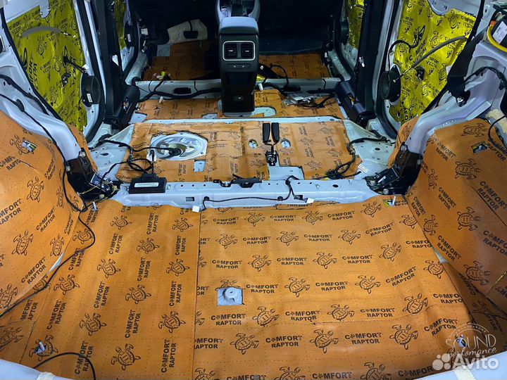 Шумоизоляция автомобиля Comfort Mat