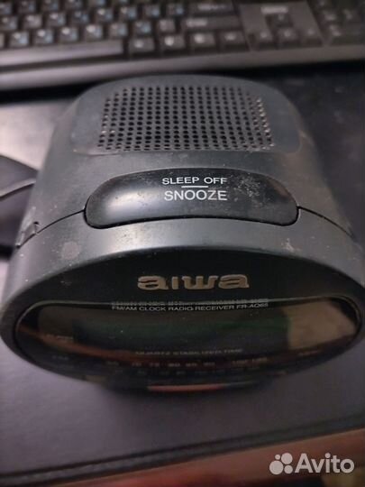 Часы будильник радио Aiwa