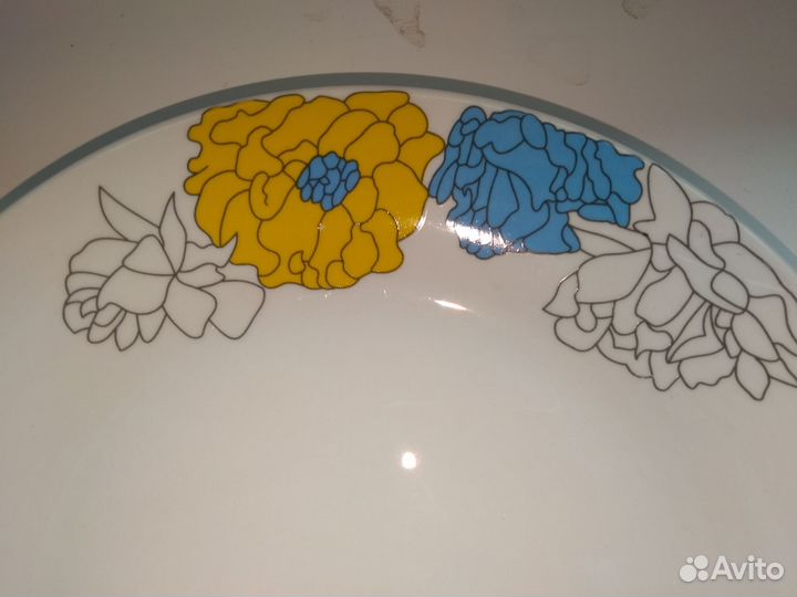 Комплект, тарелки новые 6 штук