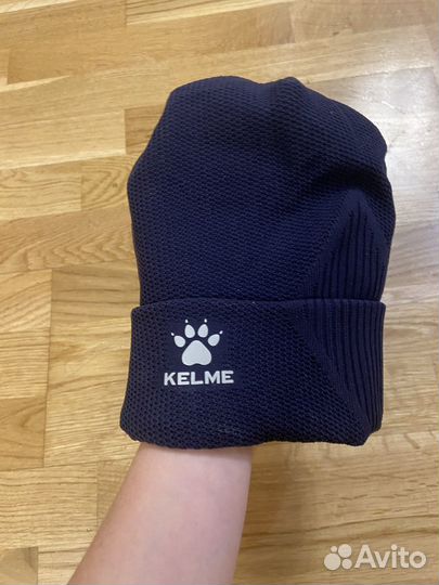 Шапка Kelme новая детская