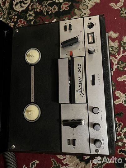 Магнитофон маяк 202