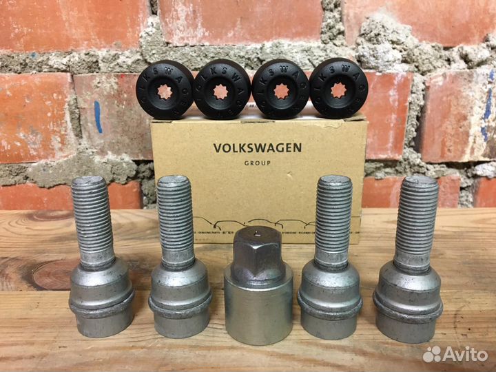 Секретки колесные для Volkswagen новые/ориг