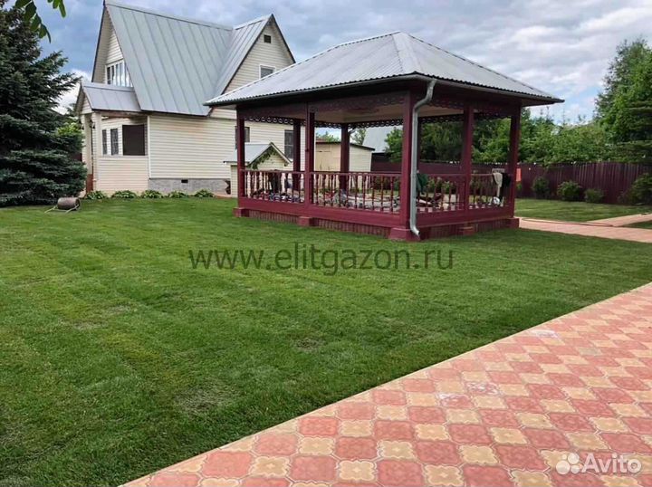 Укладка рулонного газона