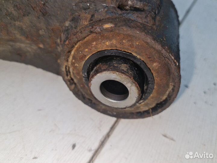 Рычаг задний правый Land Rover Range Rover L322