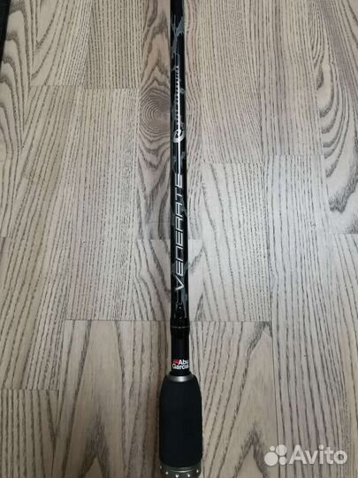 Кастинговый спиннинг Abu Garcia (комель)