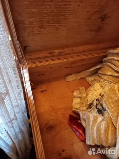 Чемодан антикварный