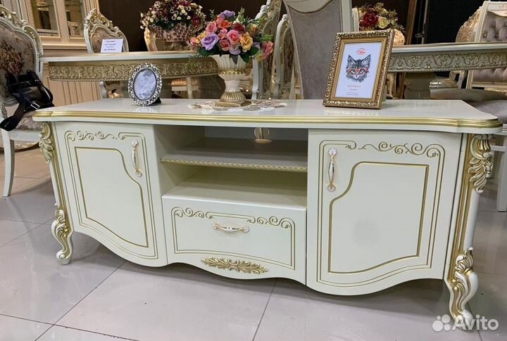 Тумба под тв