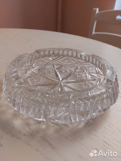 Хрустальная пепельница