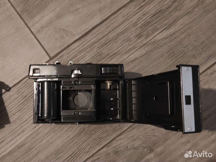 Плёночный фотоаппарат Ломо Смена 8М