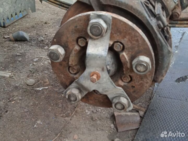 Держатель колпаков Baw Fenix 1044