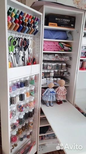 Рабочее место кукольника, вязальщицы, швеи