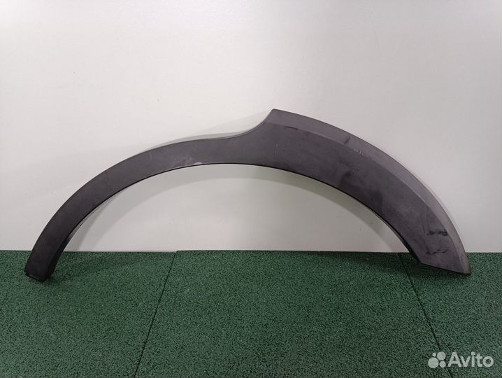 Накладка заднего лев крыла Chevrolet Captiva C140