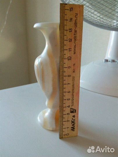 Подсвечник из камня (оникс)