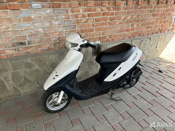 Honda dio 27