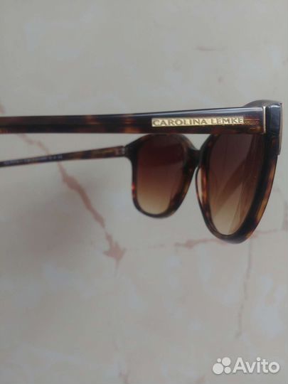 Солнцезащитные очки женские Carolina Lemke