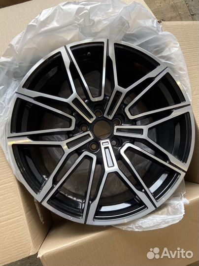 Диски R19 разноширокие 5/112