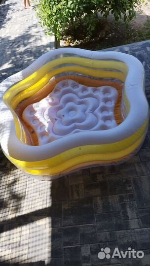 Надувной бассейн бу