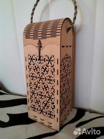 Коробка для бутылки
