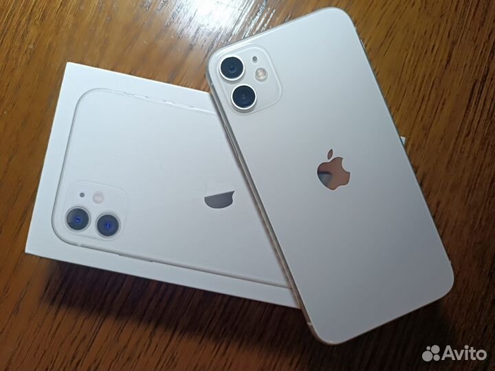iPhone 11, 64 ГБ