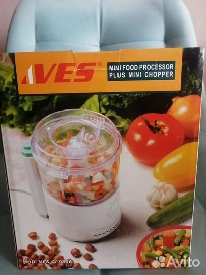 Кухонный Мини-комбайн VES модель CI 9506