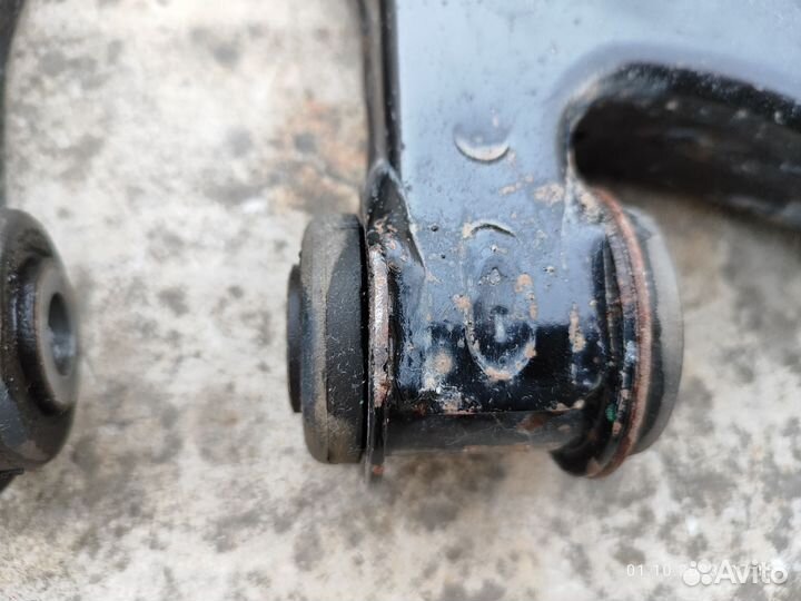 Рычаг передний нижний Форд Куга 2