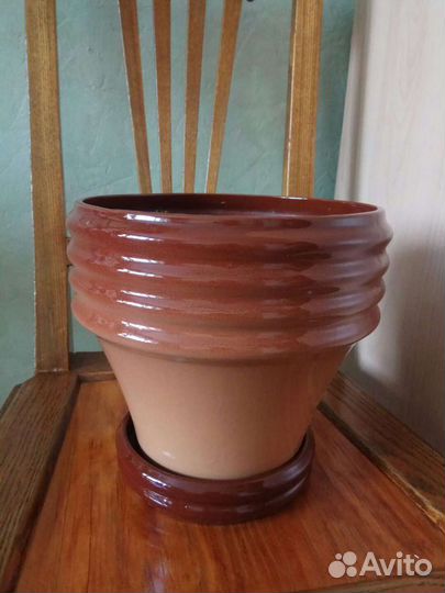 Горшки для цветов, кашпо