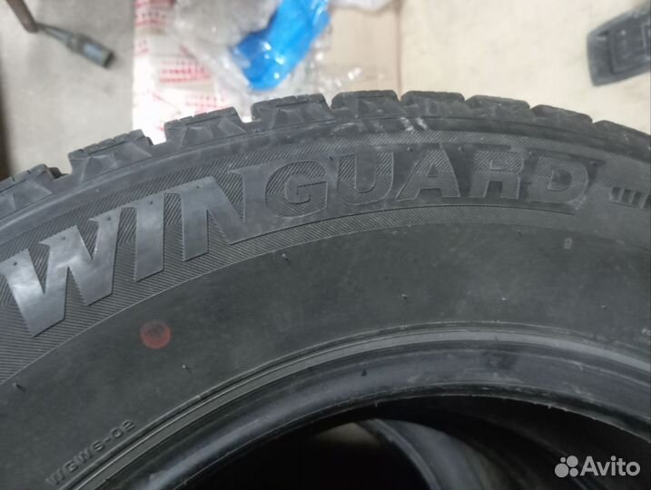 Roadstone Winguard WinSpike 26.5/60 R18