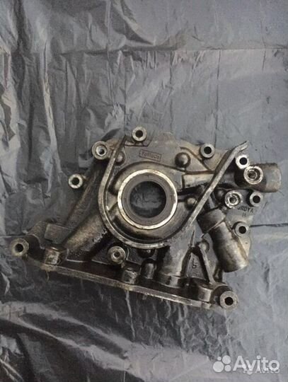 Масляный насос Ford Focus Fusion C-max 1.4-1.6